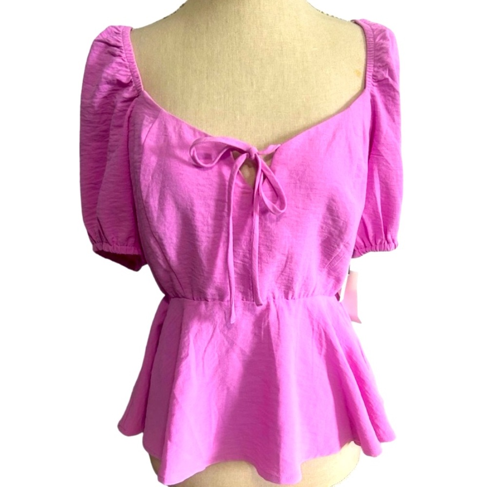 Nine Britton Top